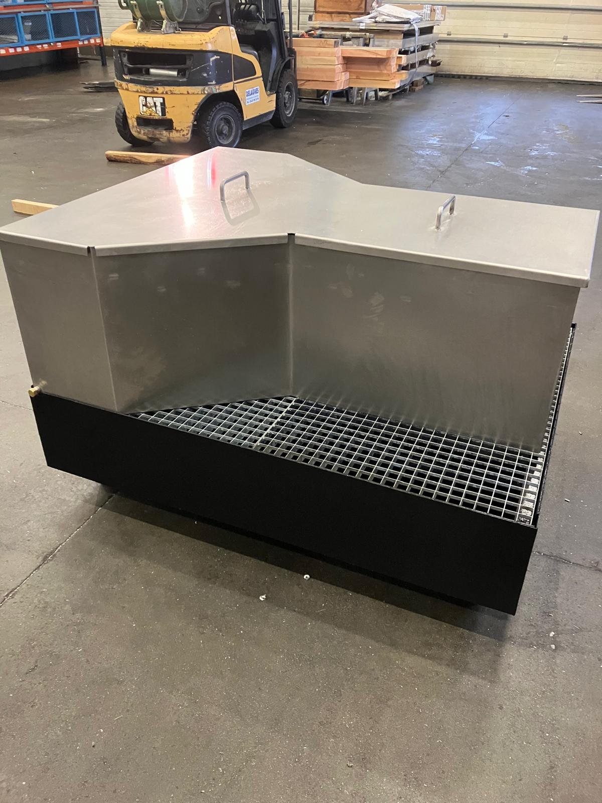 Bac de rétention inox — AF Métal Service, Tonneins