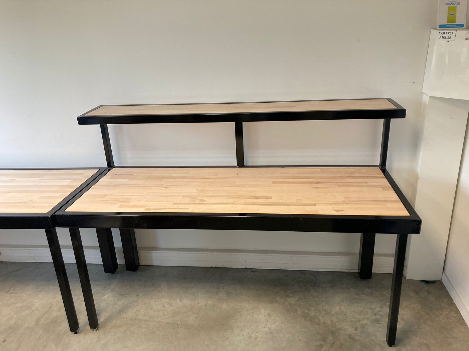 Mobilier métallique sur mesure — AF Métal Service, Tonneins